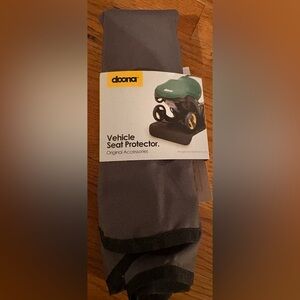 Doona Vehicle Seat Protector (accessories)